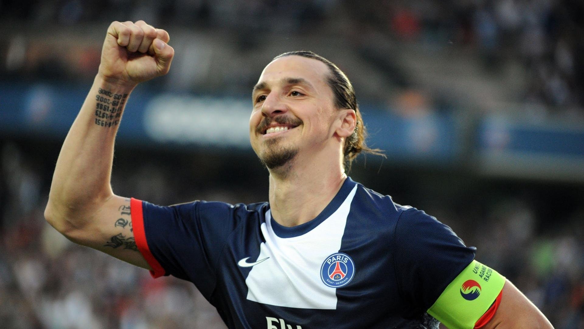 中国足球联赛强化新闻发布会语言多样性管理,播报中国足球队